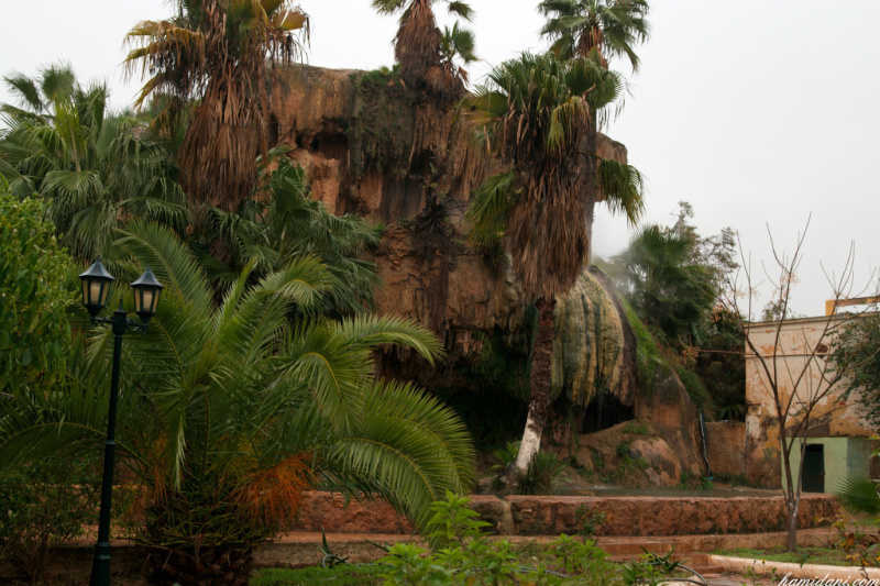 Hammam Bouhadjar : station thermale, la vapeur de...